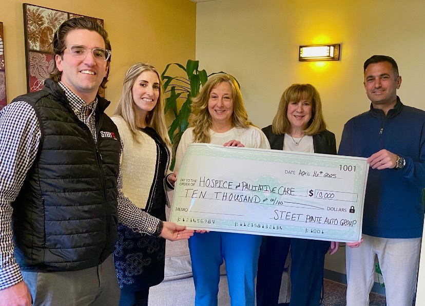 Steet Ponte Auto Group Donates $10,000 to Hospice & Palliative Care. From left to right: Joe Steet Jr., Carly Steet Mathias, Mary Bogdan, CEO of Hospice; Joanne Moskal, CIO of Hospice; Steve Ponte Jr.
