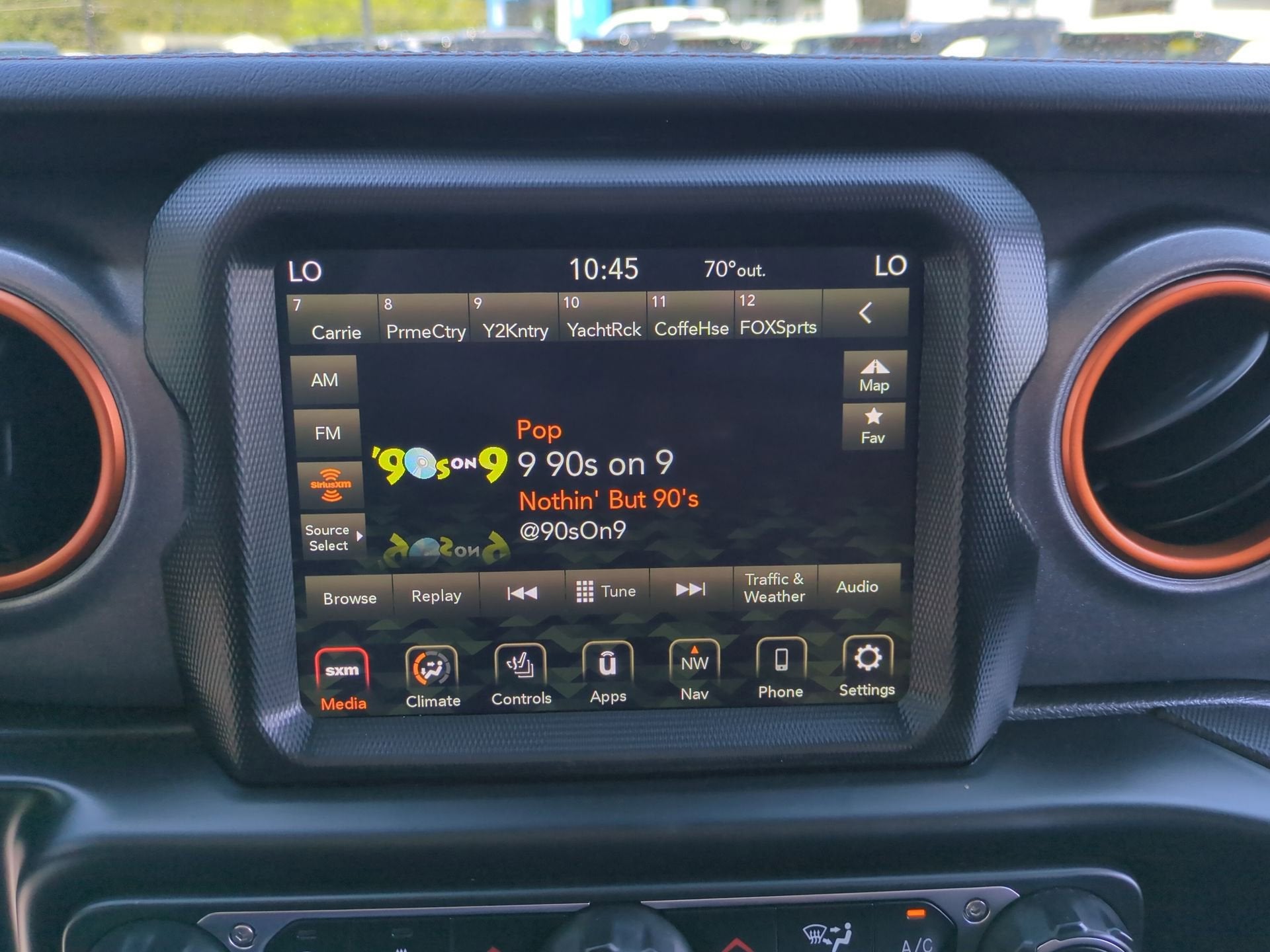 2021 Jeep Gladiator Mojave - Photo 13