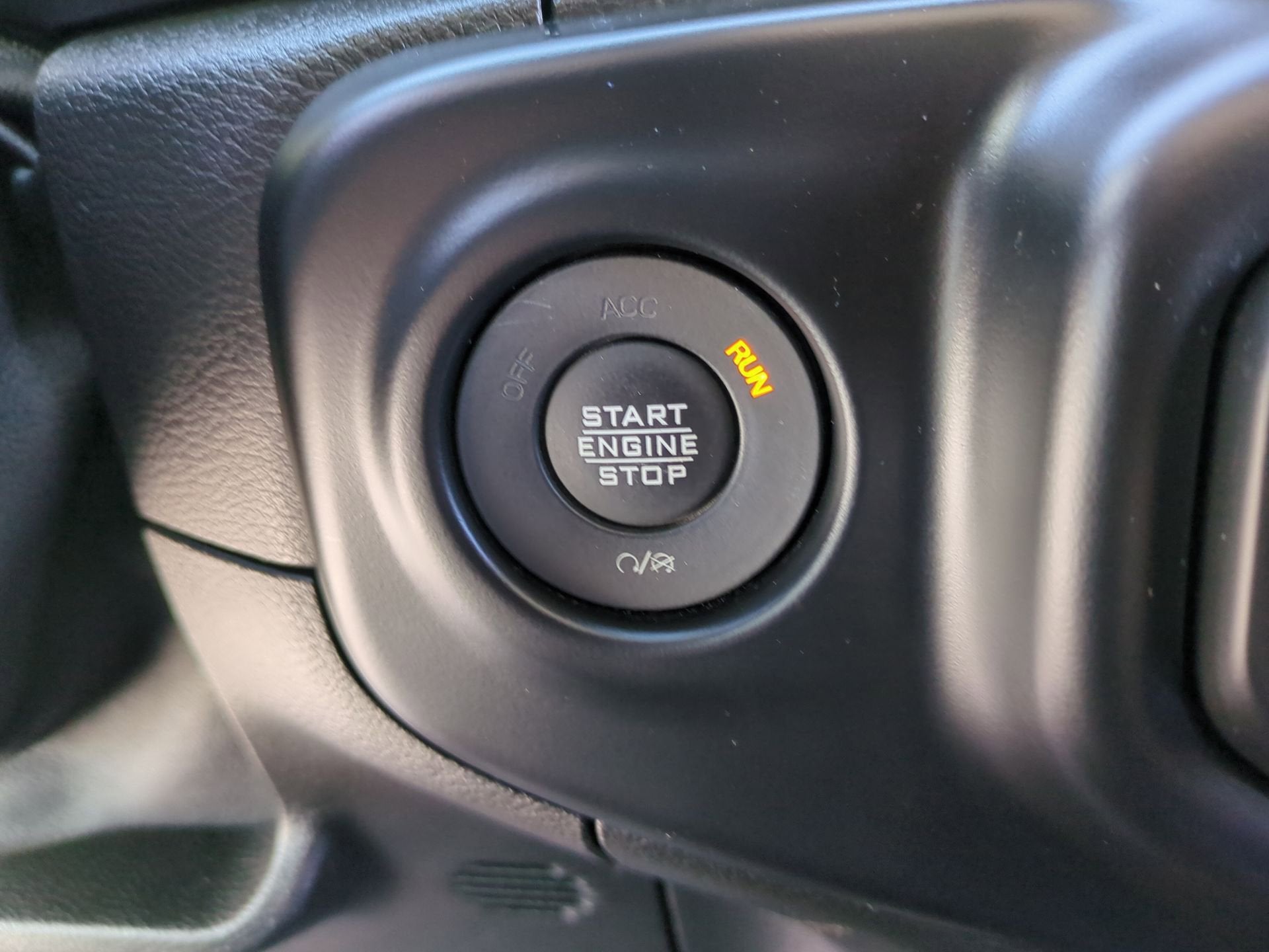 2021 Jeep Gladiator Mojave - Photo 17