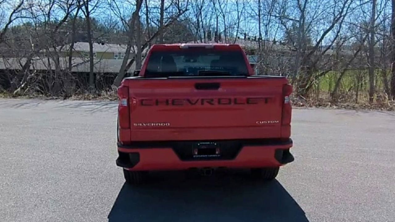2022 Chevrolet Silverado 1500 Custom