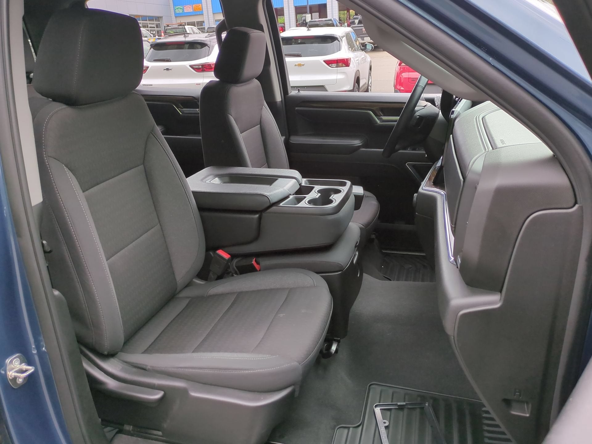 2024 Chevrolet Silverado 1500 RST - Photo 27