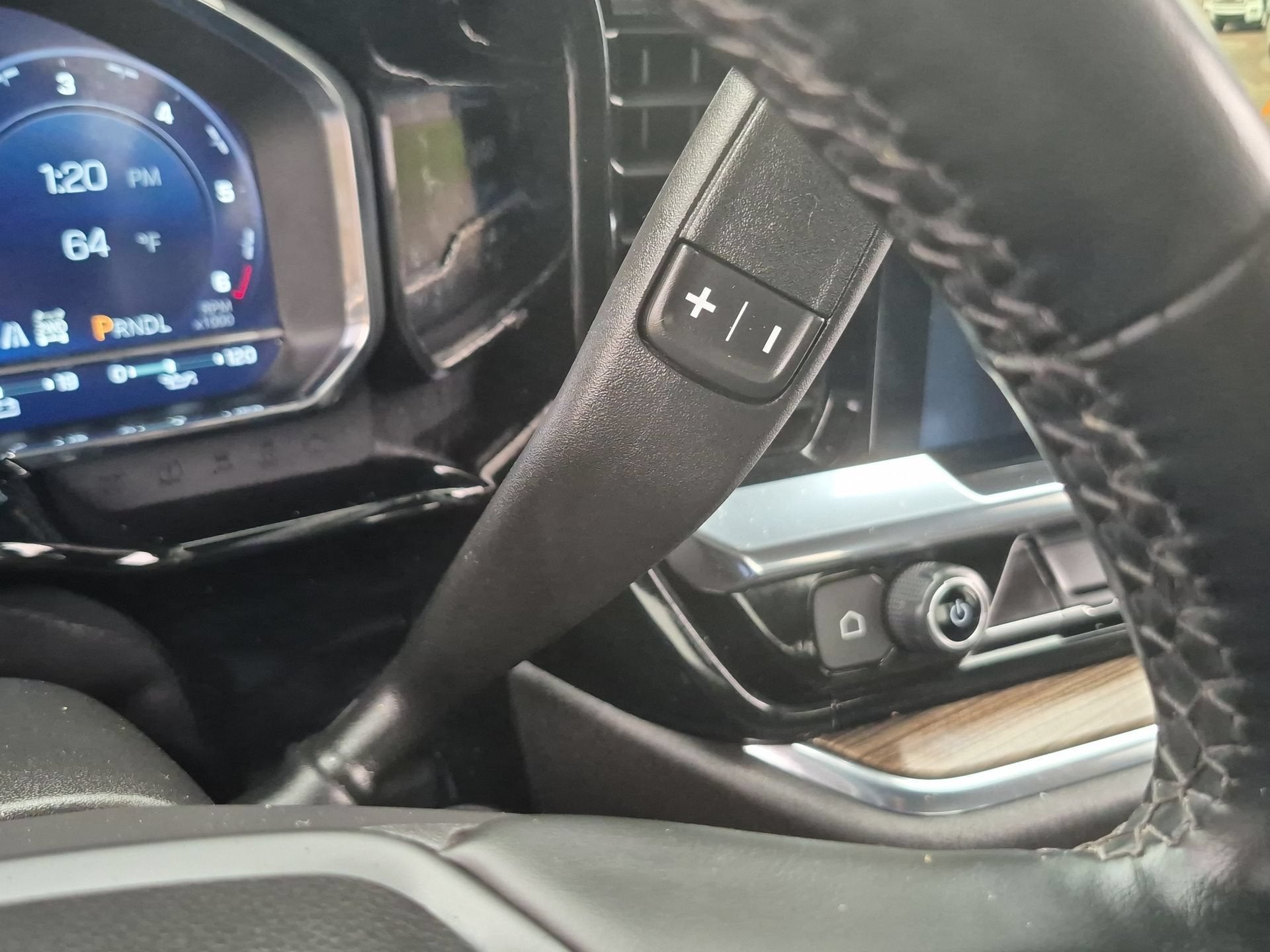 2024 Chevrolet Silverado 1500 RST - Photo 16