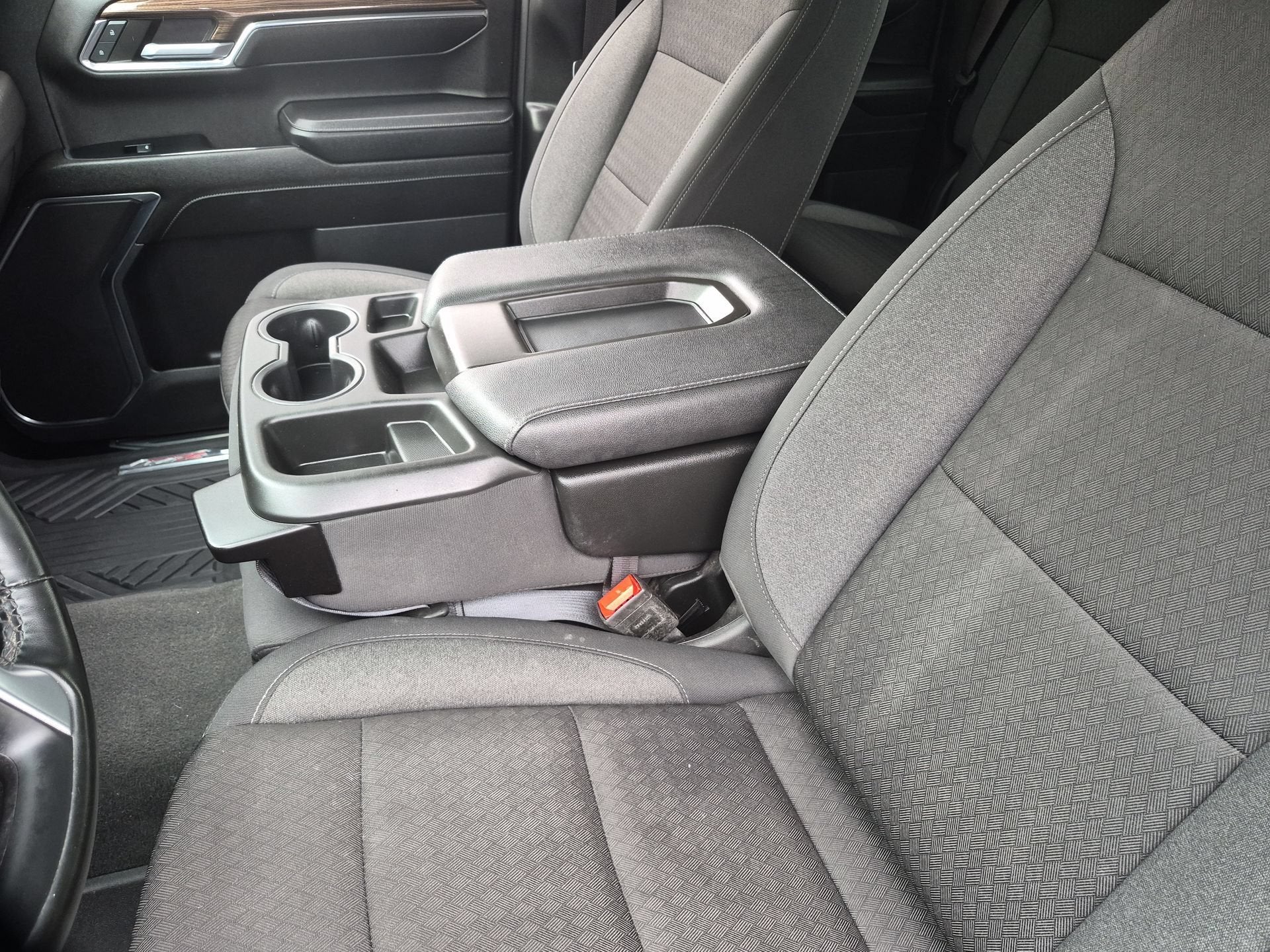 2024 Chevrolet Silverado 1500 RST - Photo 19
