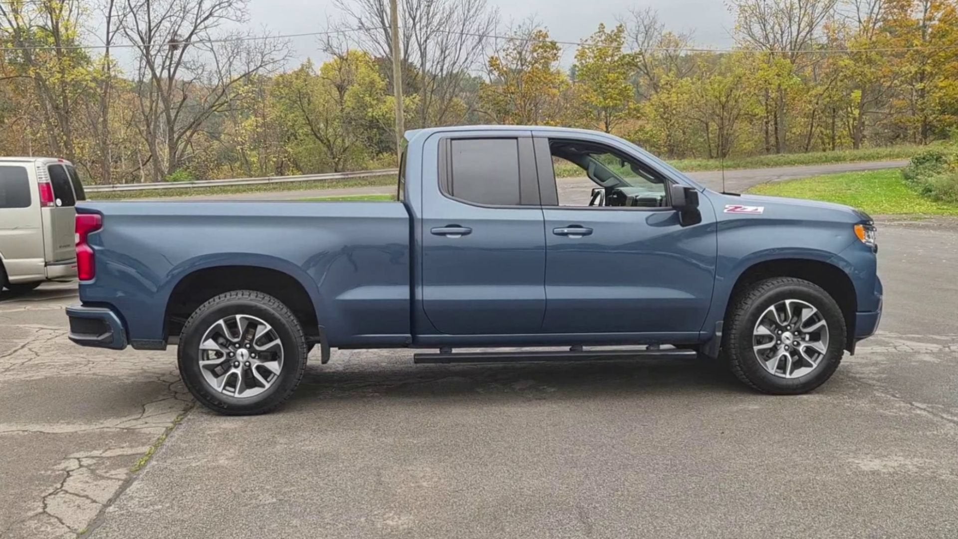 2024 Chevrolet Silverado 1500 RST - Photo 9