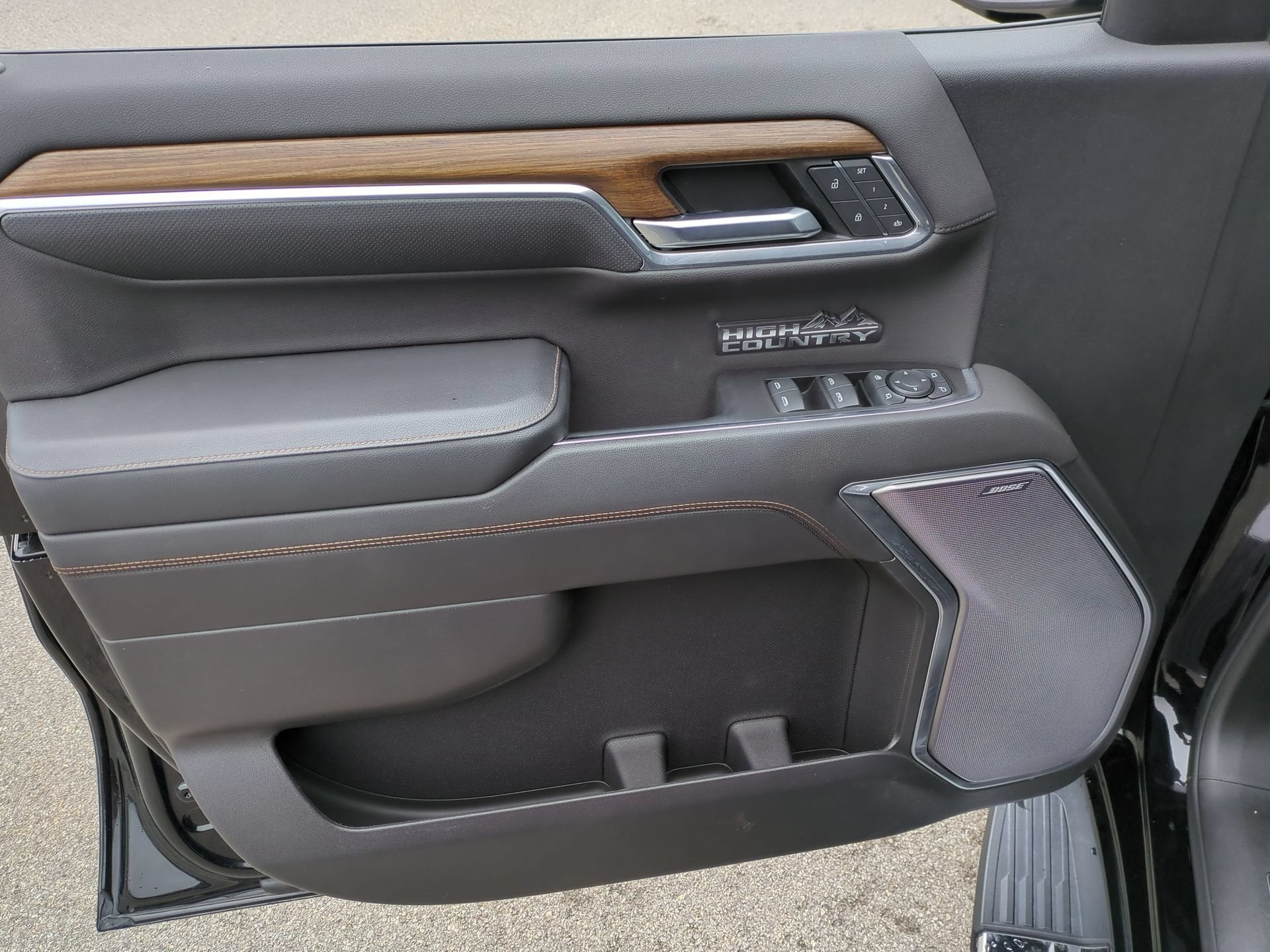 2022 Chevrolet Silverado 1500 High Country