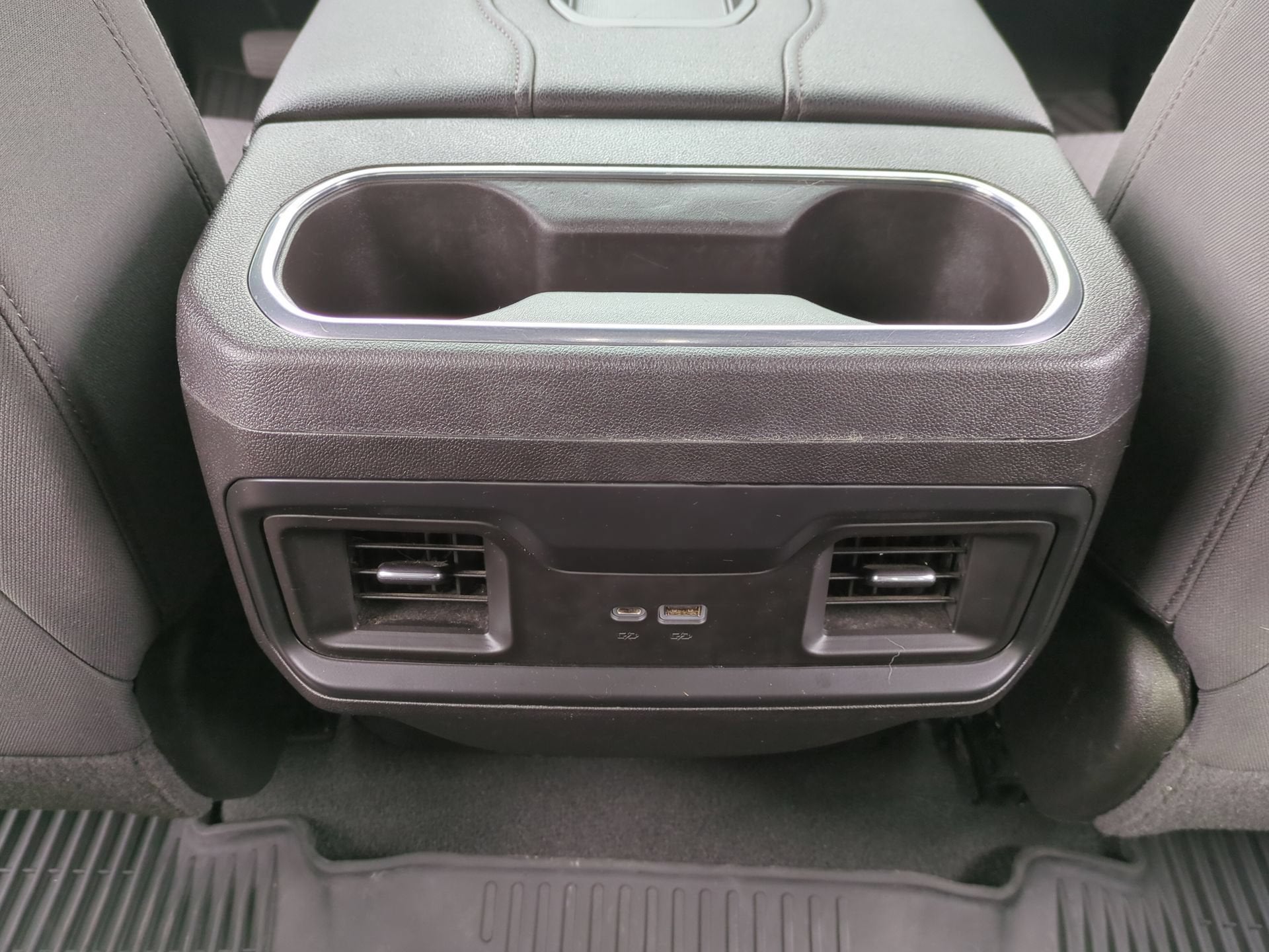 2022 Chevrolet Silverado 1500 RST - Photo 20