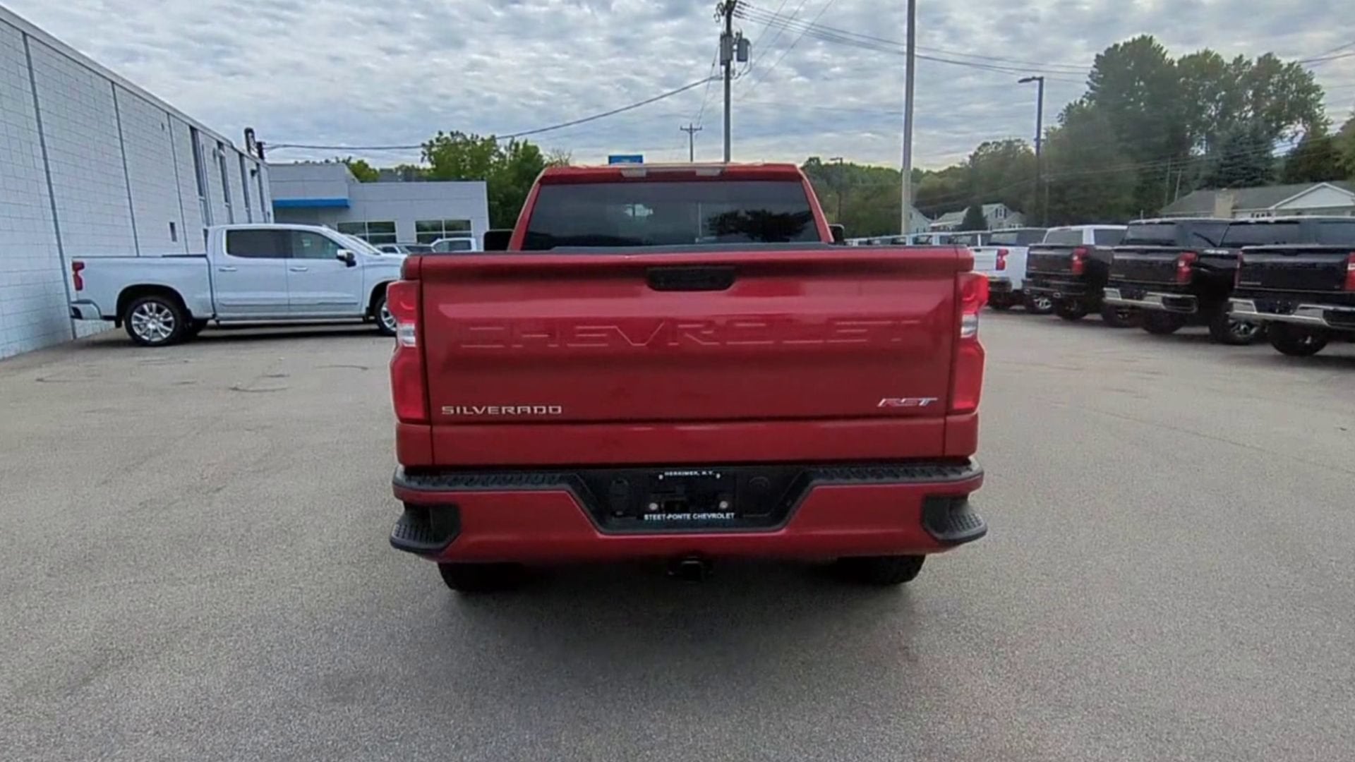 2022 Chevrolet Silverado 1500 RST - Photo 7
