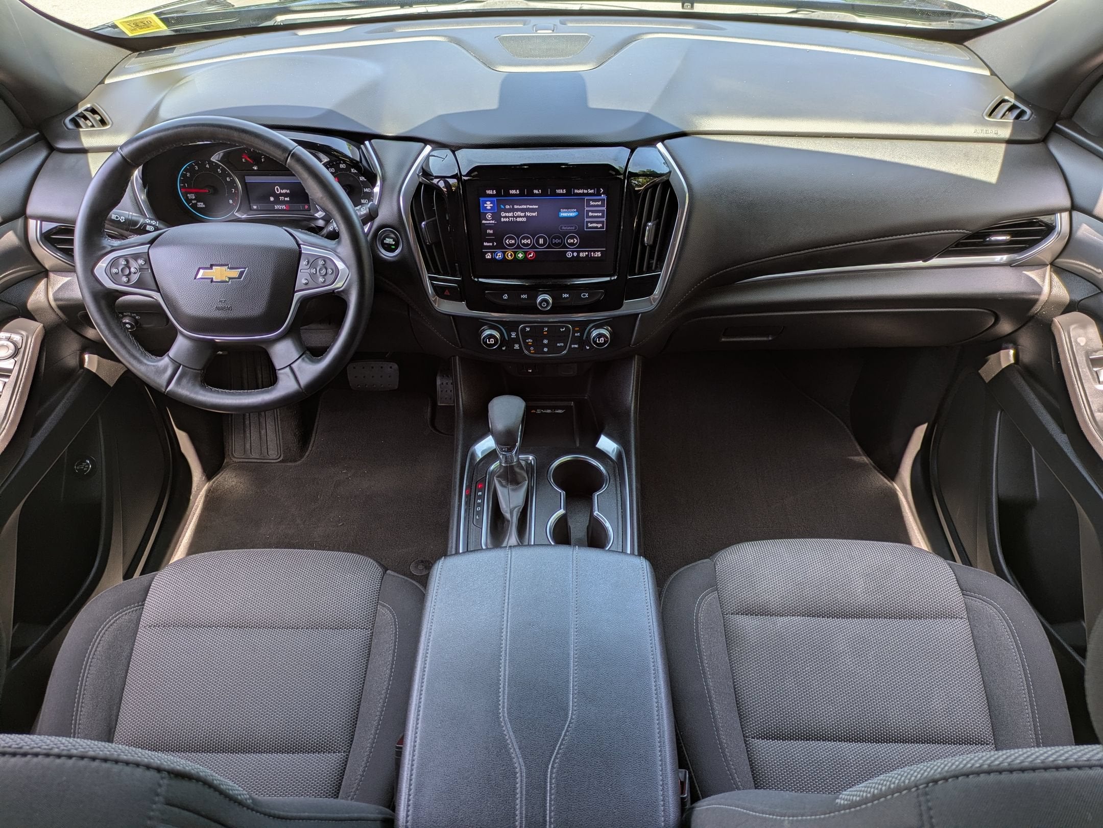 2023 Chevrolet Traverse LT Cloth