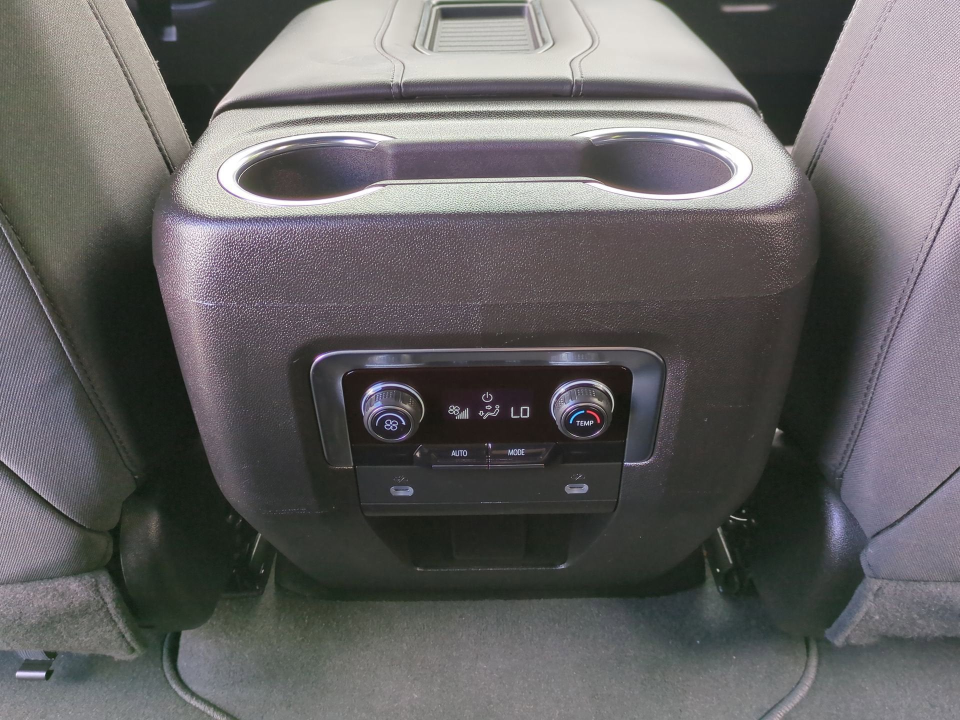 2023 Chevrolet Tahoe LS - Photo 20