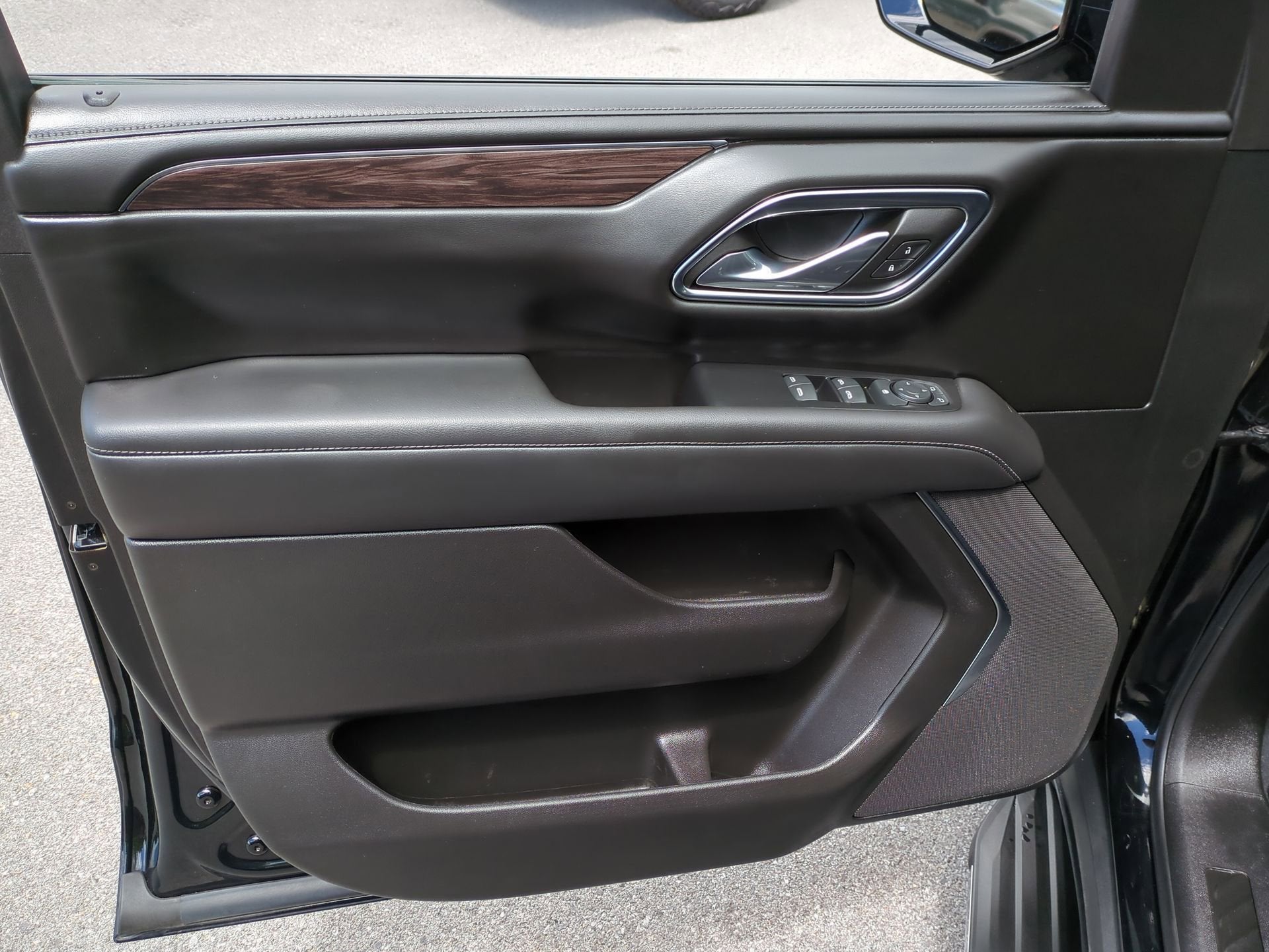 2023 Chevrolet Tahoe LS - Photo 21