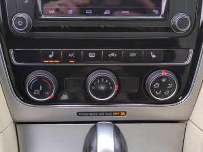 2019 Volkswagen Passat 2.0T Wolfsburg Edition