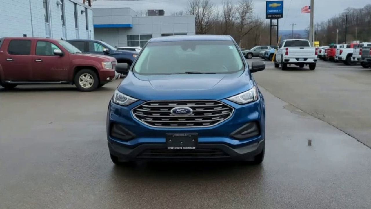 2020 Ford Edge SE