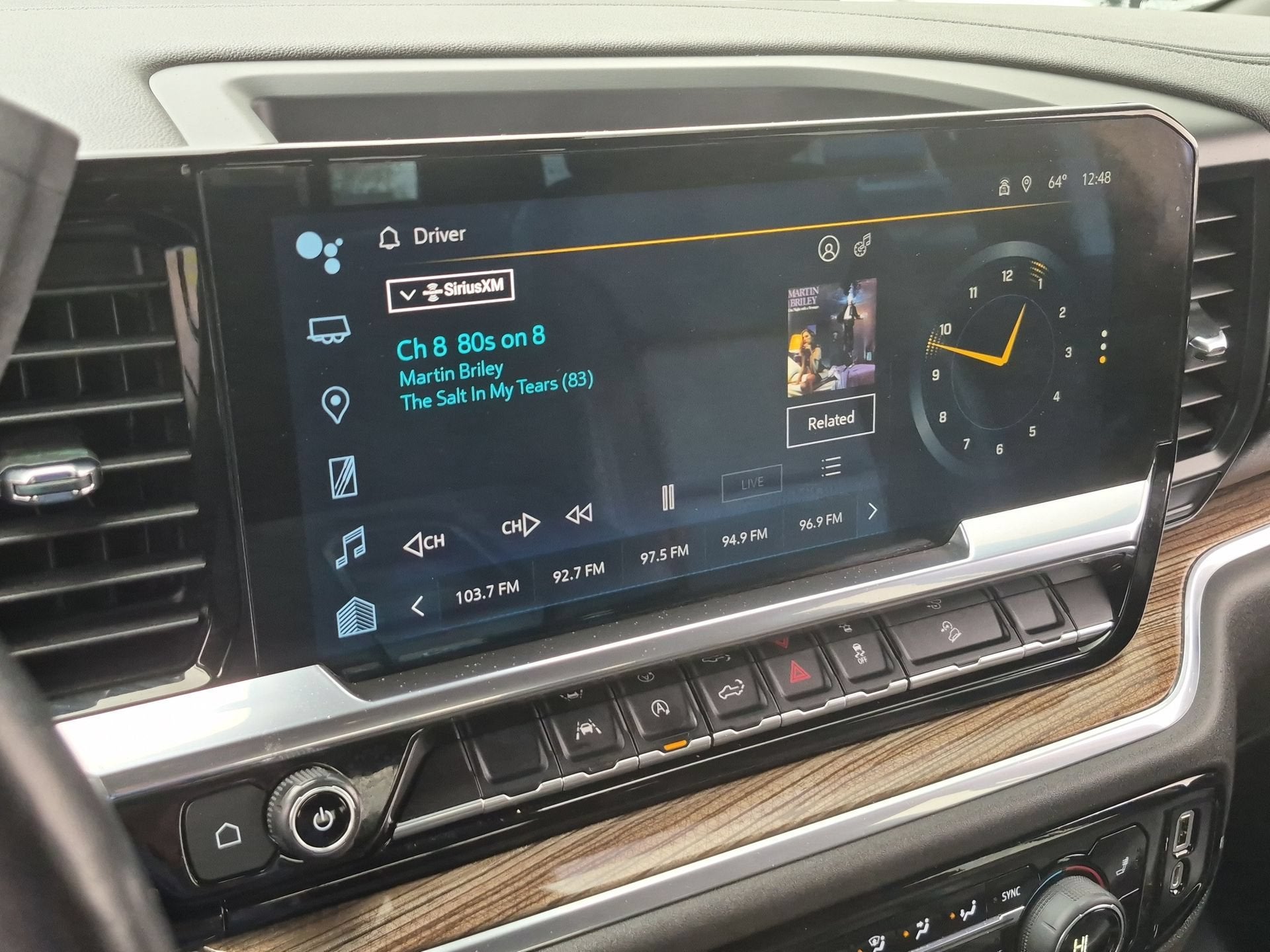 2022 Chevrolet Silverado 1500 LT - Photo 13