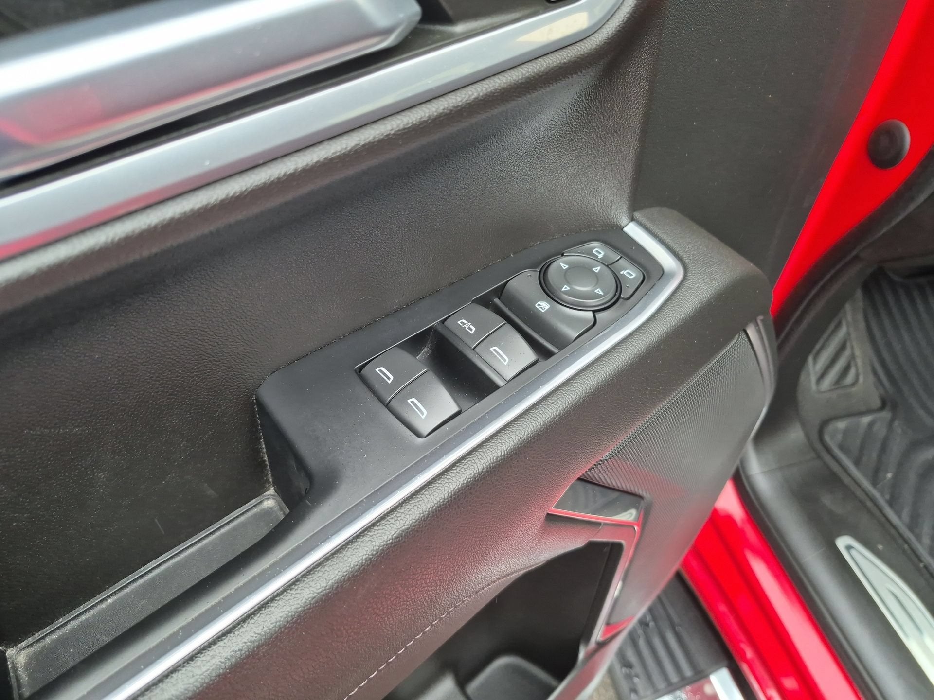 2022 Chevrolet Silverado 1500 LT - Photo 23