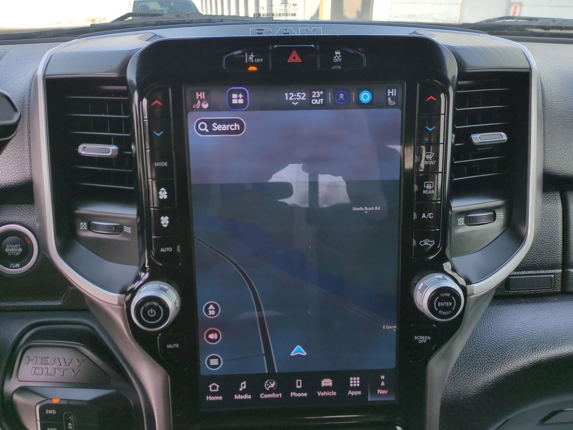 2025 RAM 3500 Big Horn Crew Cab 4x4 6'4" Box