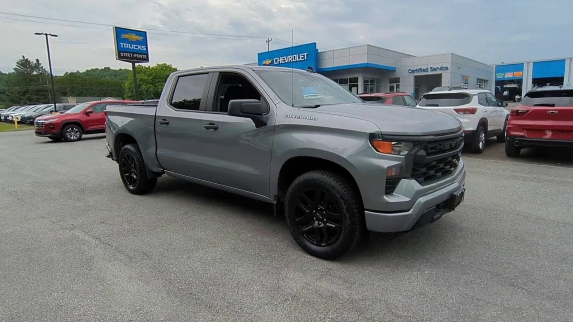 2024 Chevrolet Silverado 1500 Custom