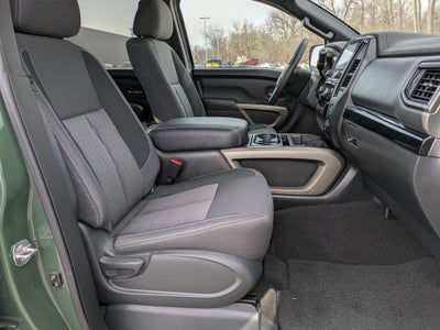 2024 Nissan Titan SV