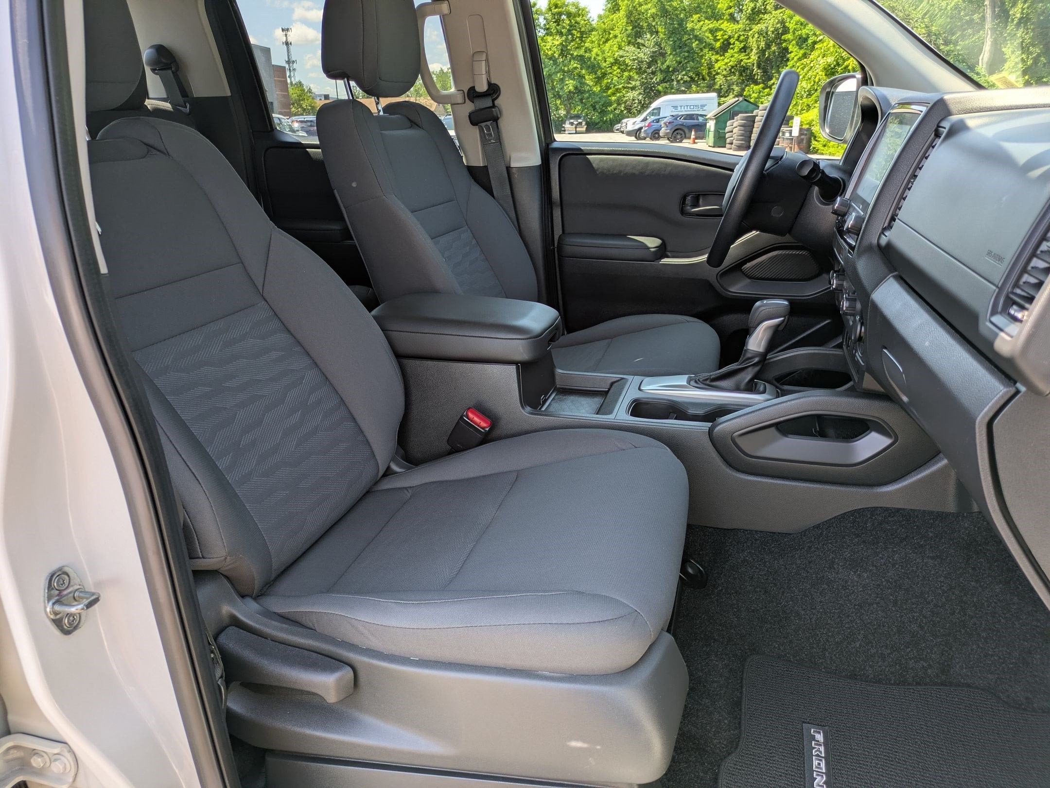 2024 Nissan Frontier S