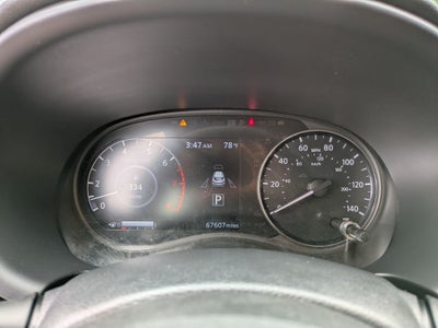 2022 Nissan Kicks SR
