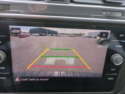 2023 Volkswagen Tiguan SE R-Line Black