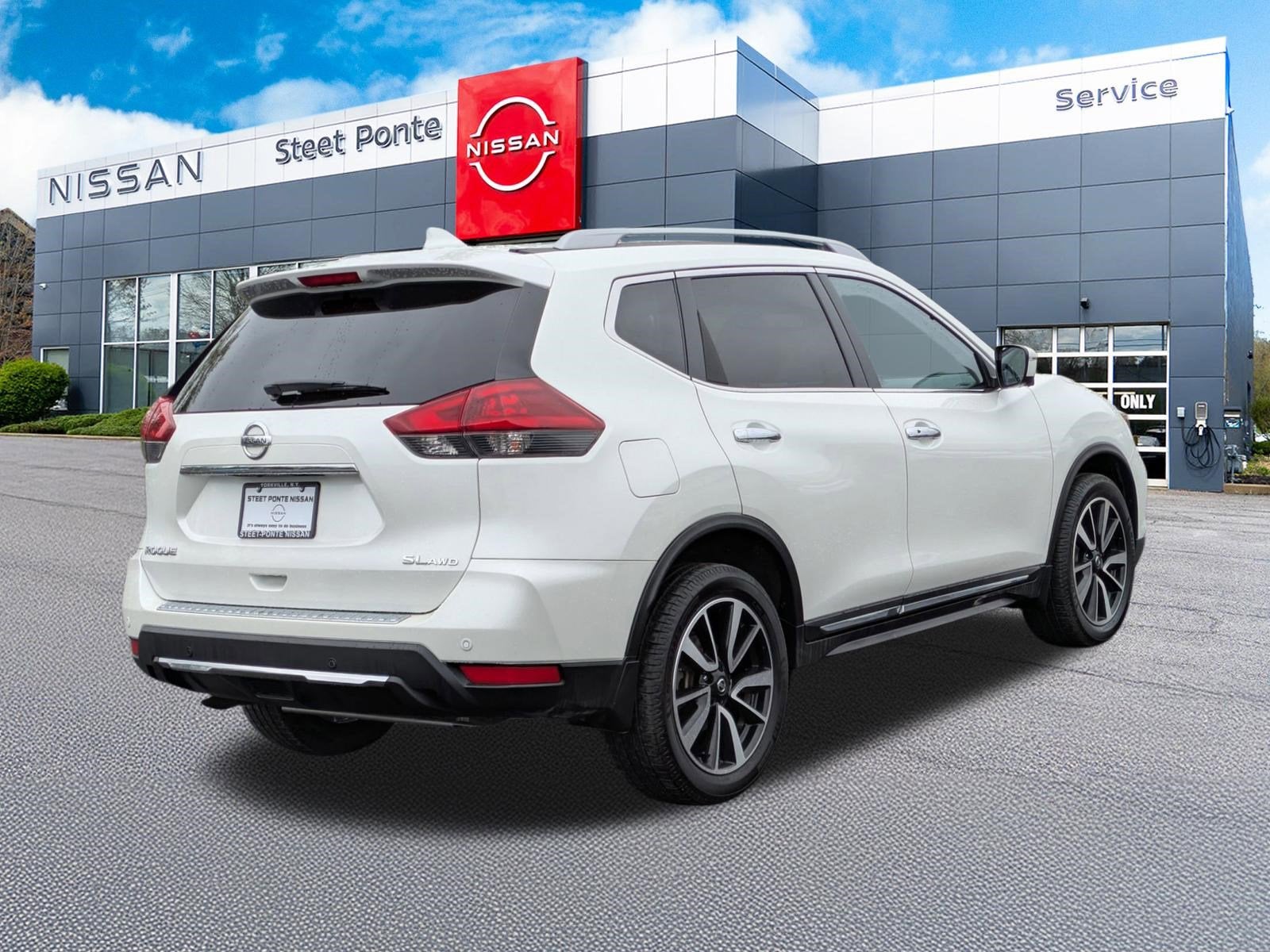 2020 Nissan Rogue SL