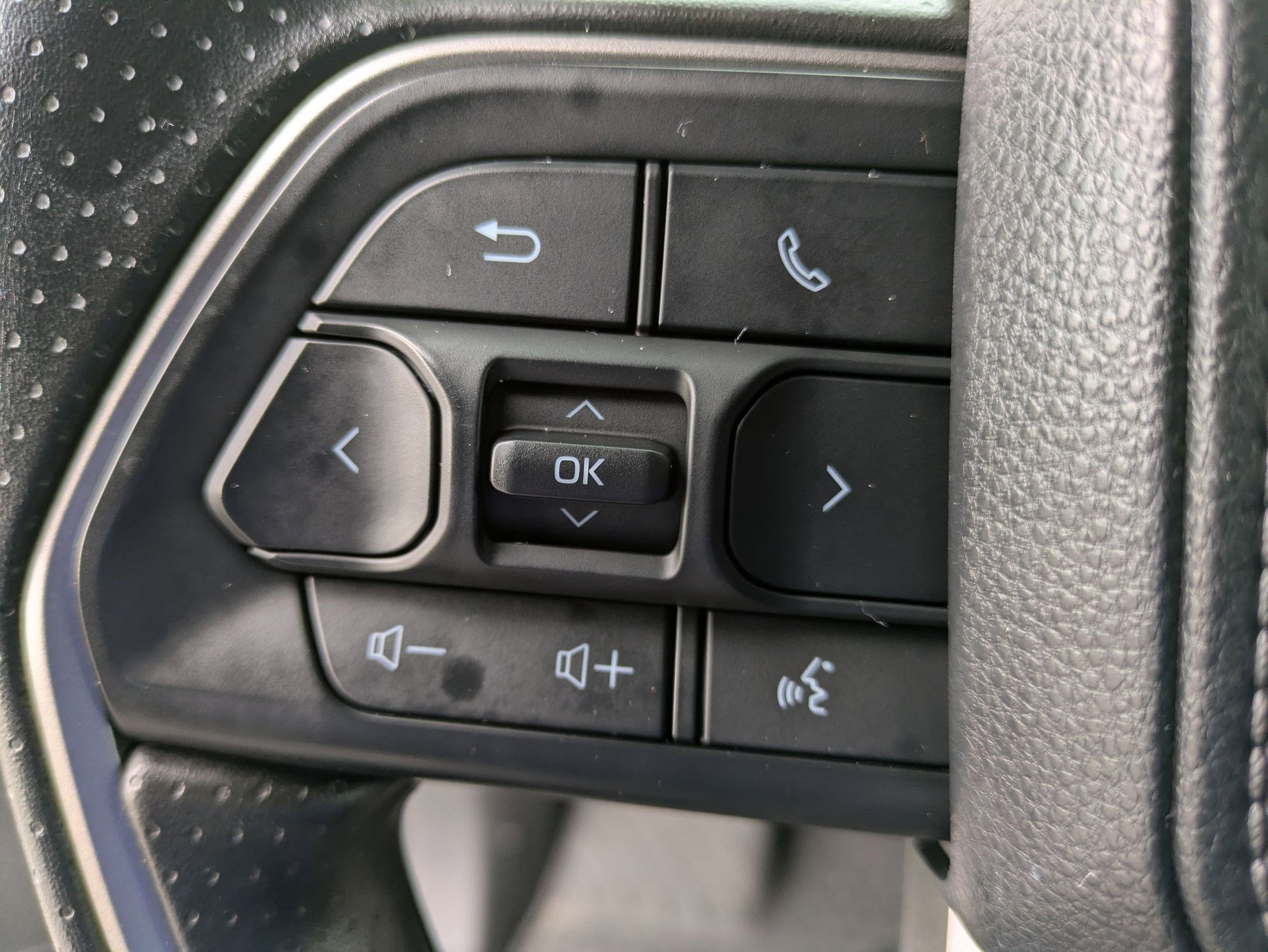 2025 Toyota Tundra 4WD SR5