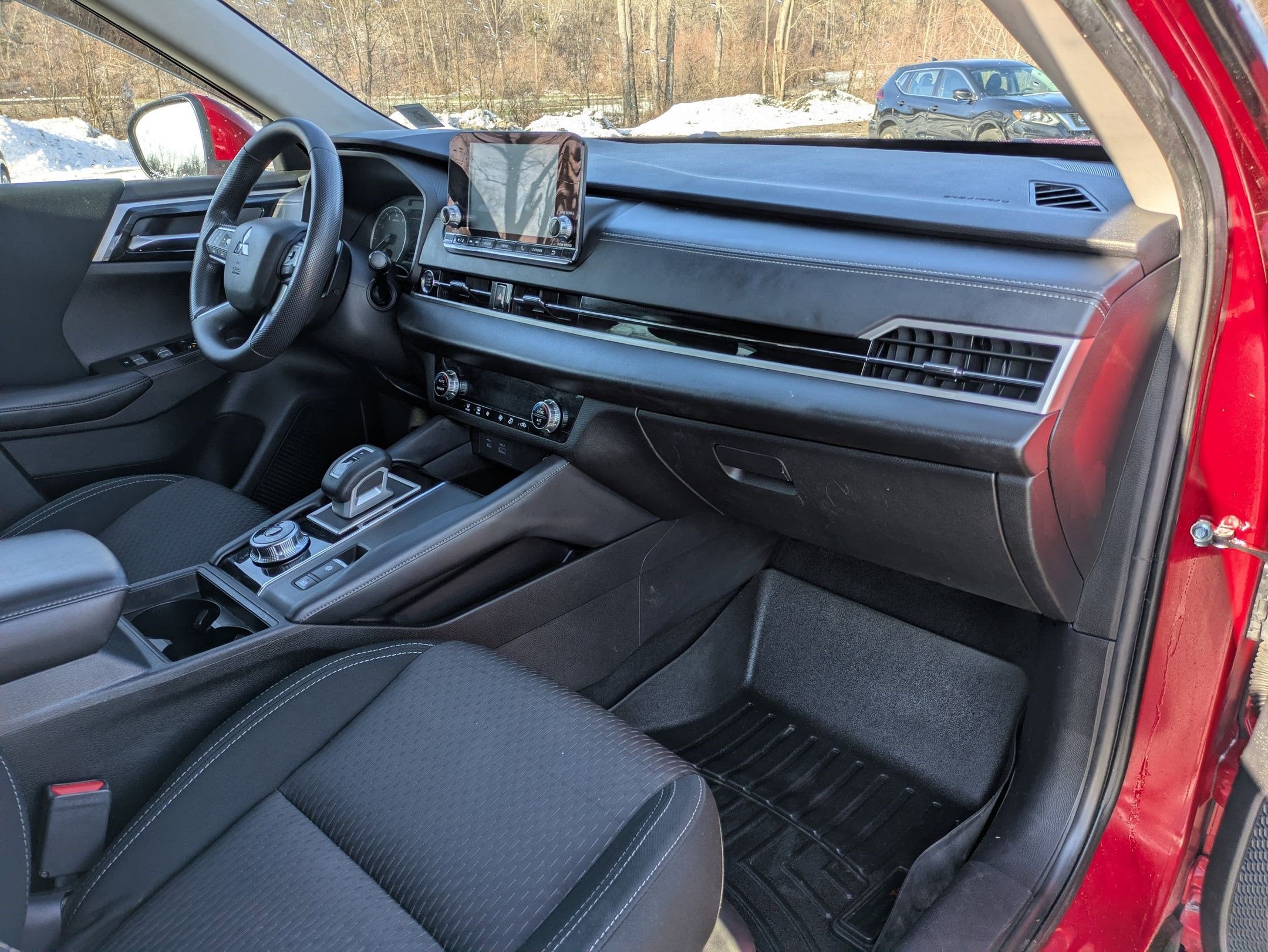 2022 Mitsubishi Outlander ES