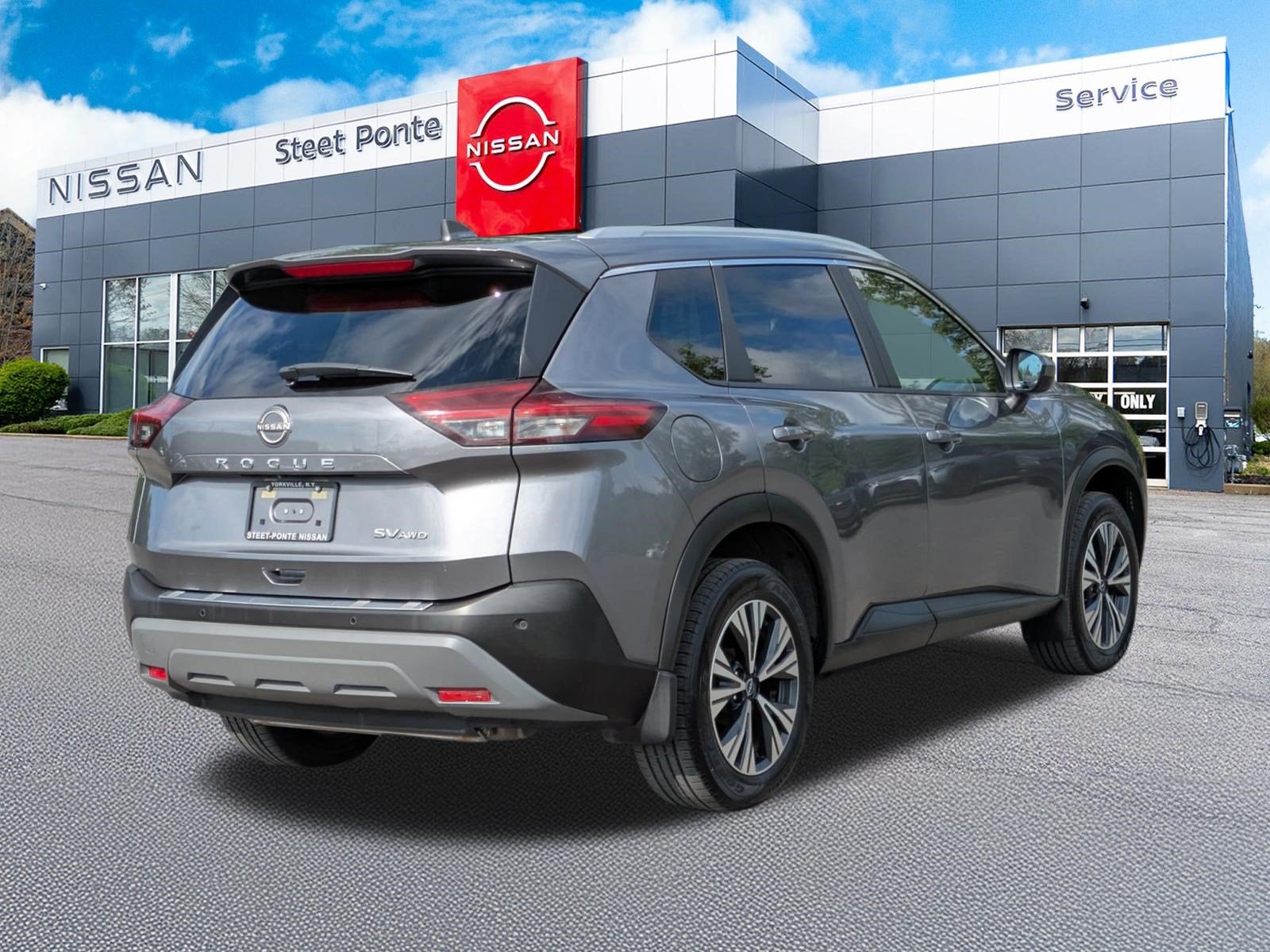 2023 Nissan Rogue SV