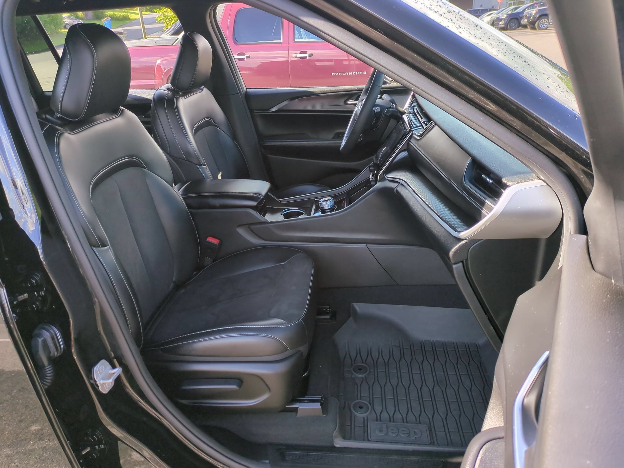 2024 Jeep Grand Cherokee L Altitude