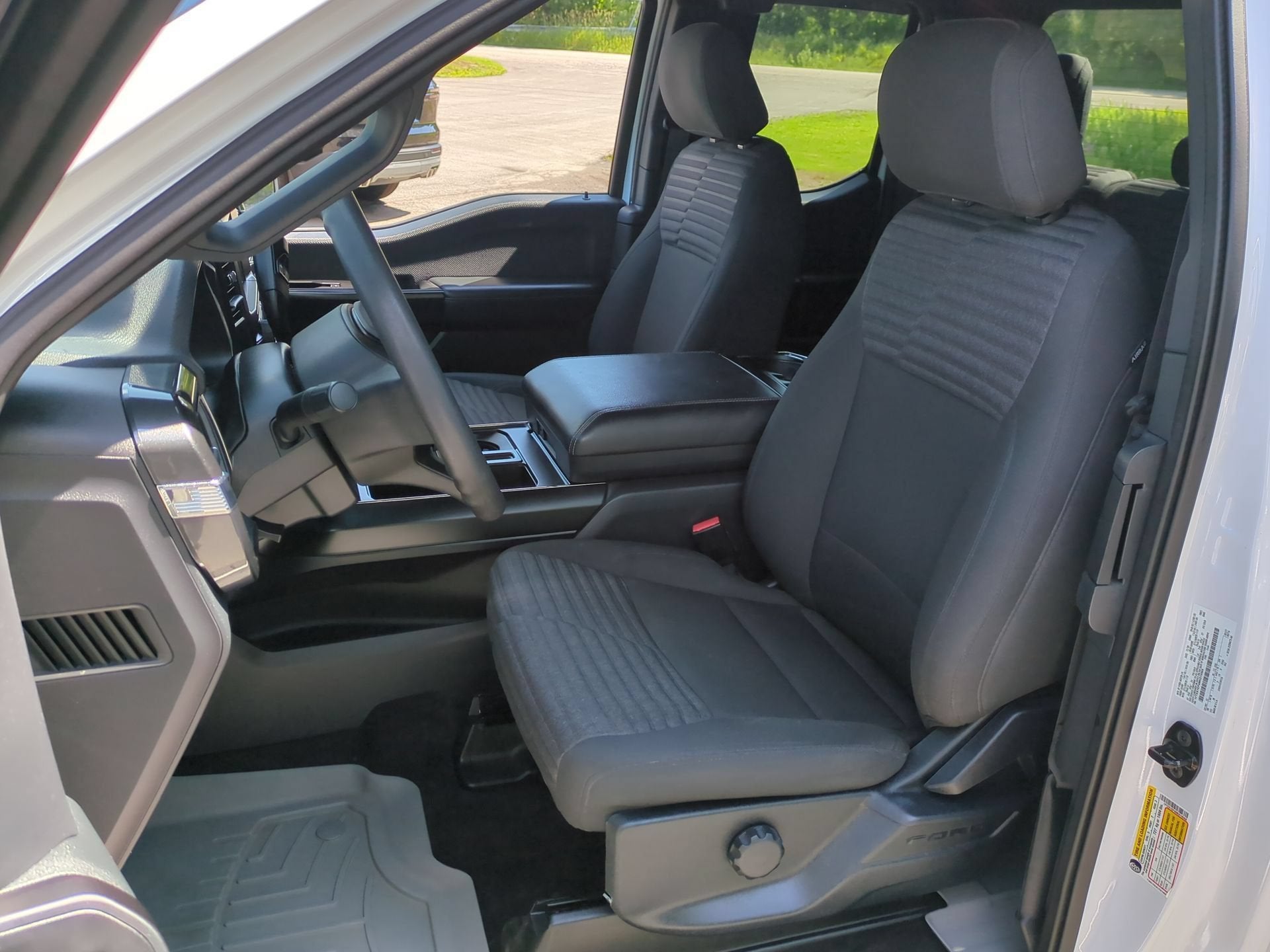 2021 Ford F-150 Base