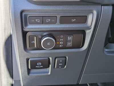 2022 Ford F-150 Base