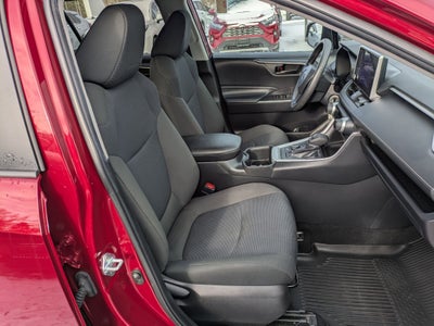 2024 Toyota RAV4 Hybrid LE