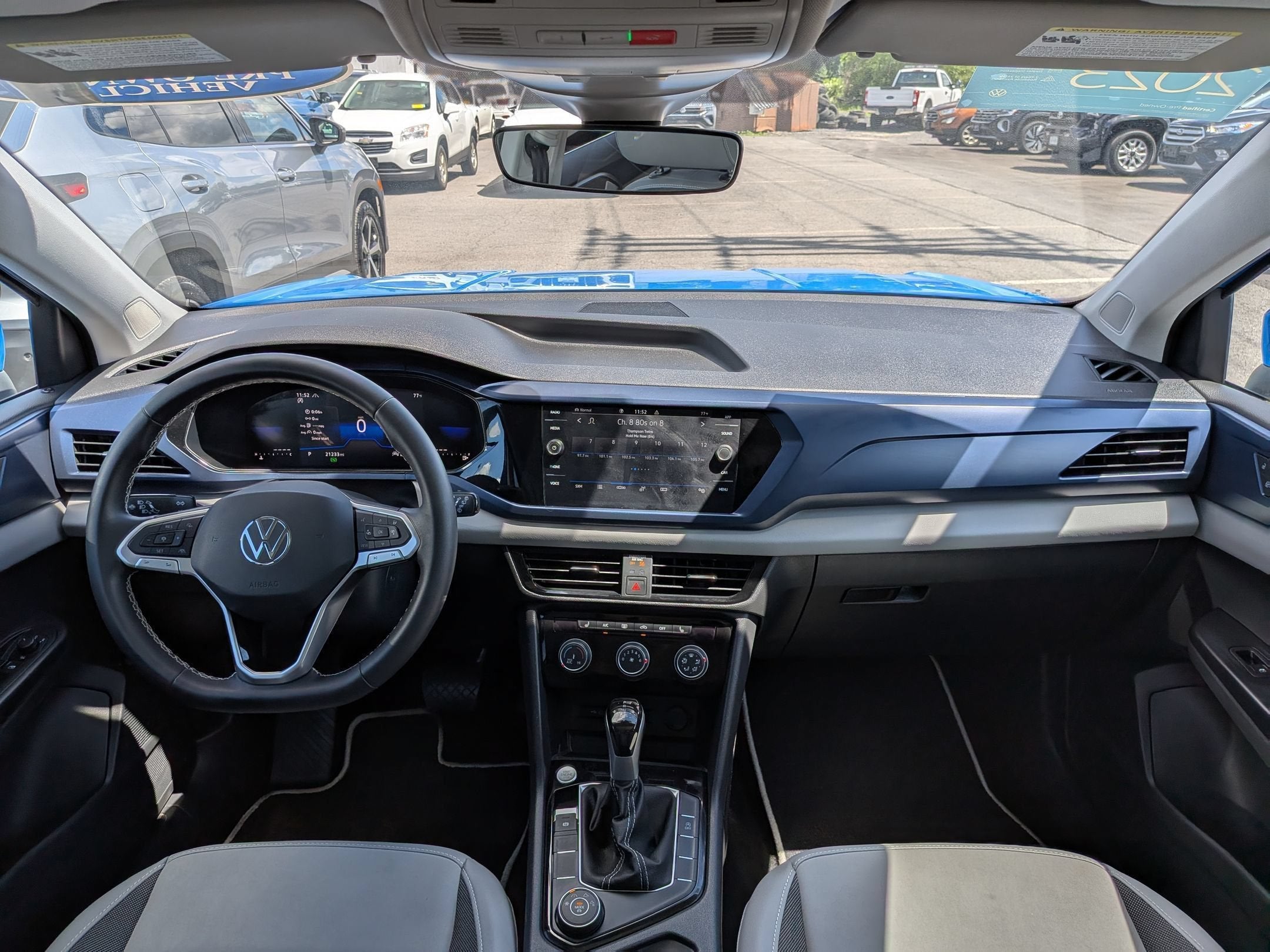 2023 Volkswagen Taos SE
