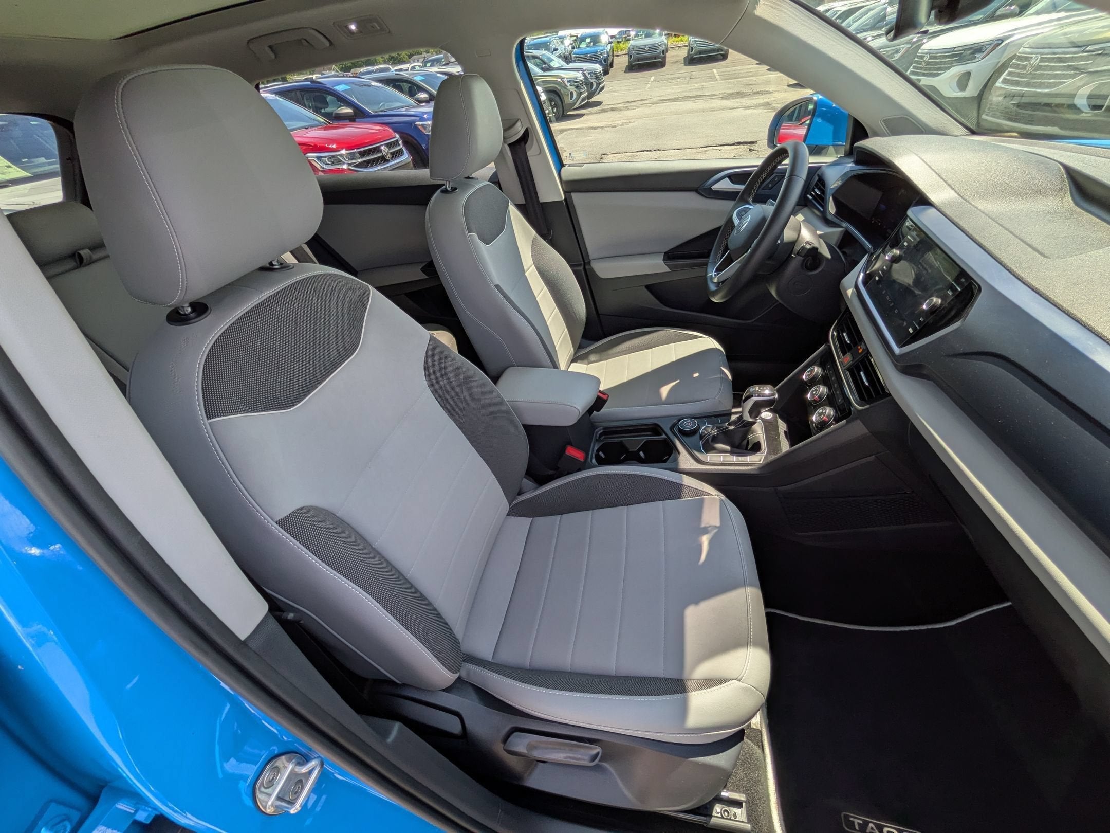 2023 Volkswagen Taos SE