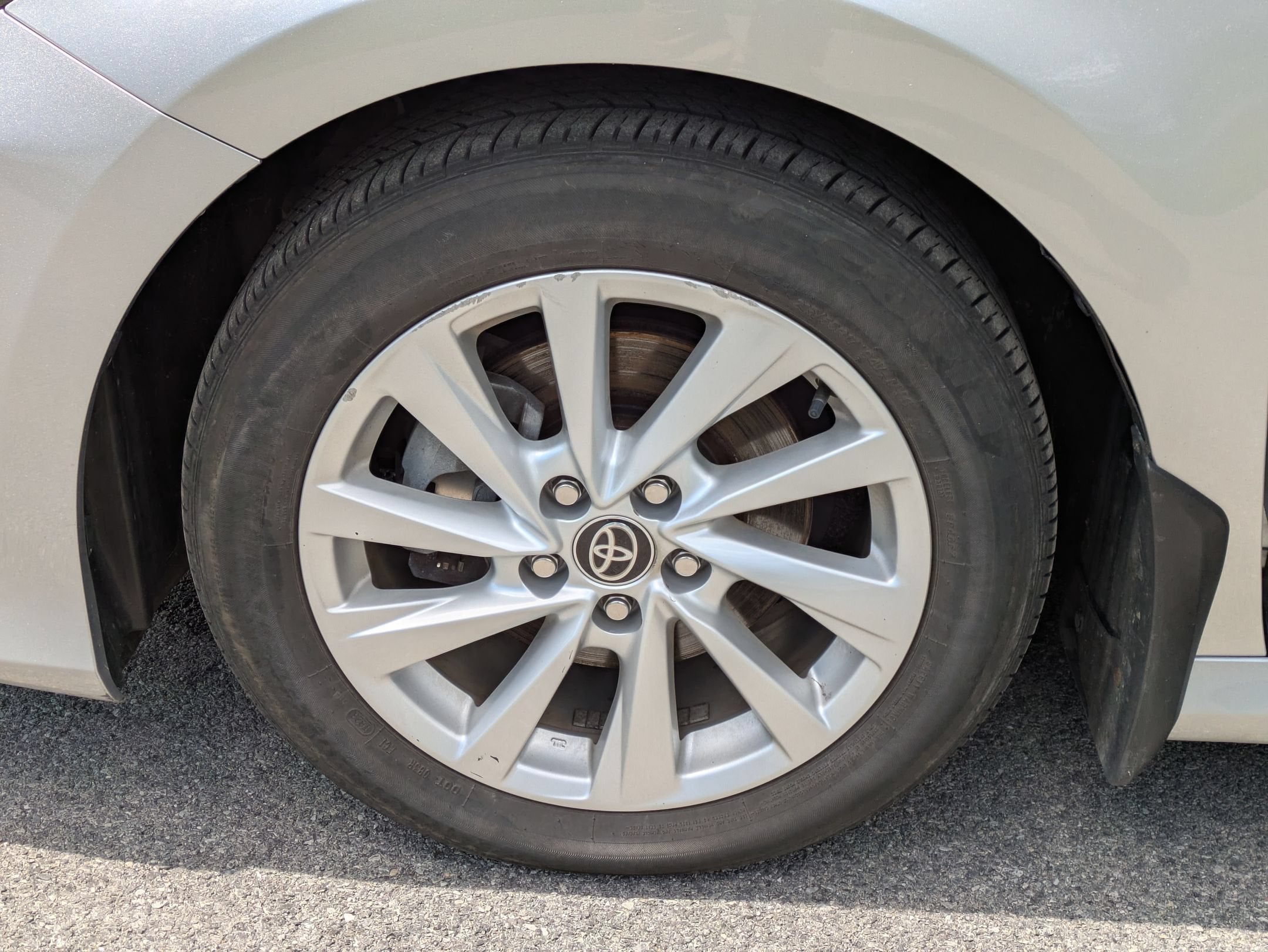 2023 Toyota Camry LE