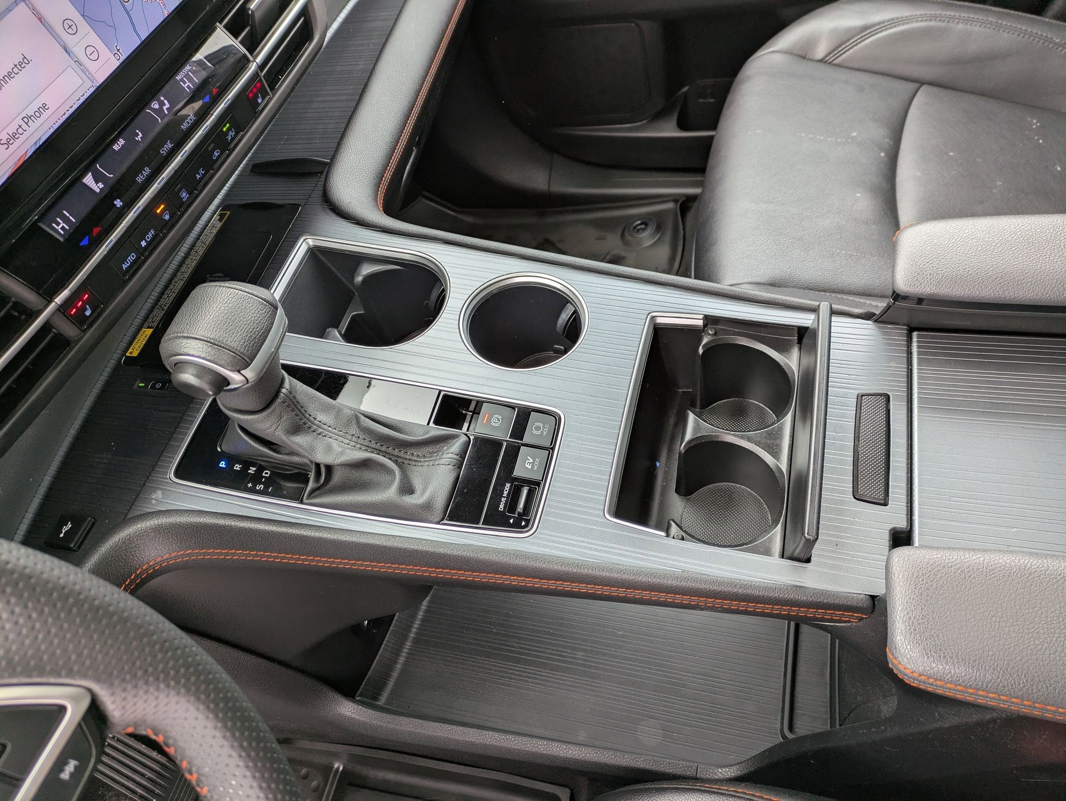 2023 Toyota Sienna Base