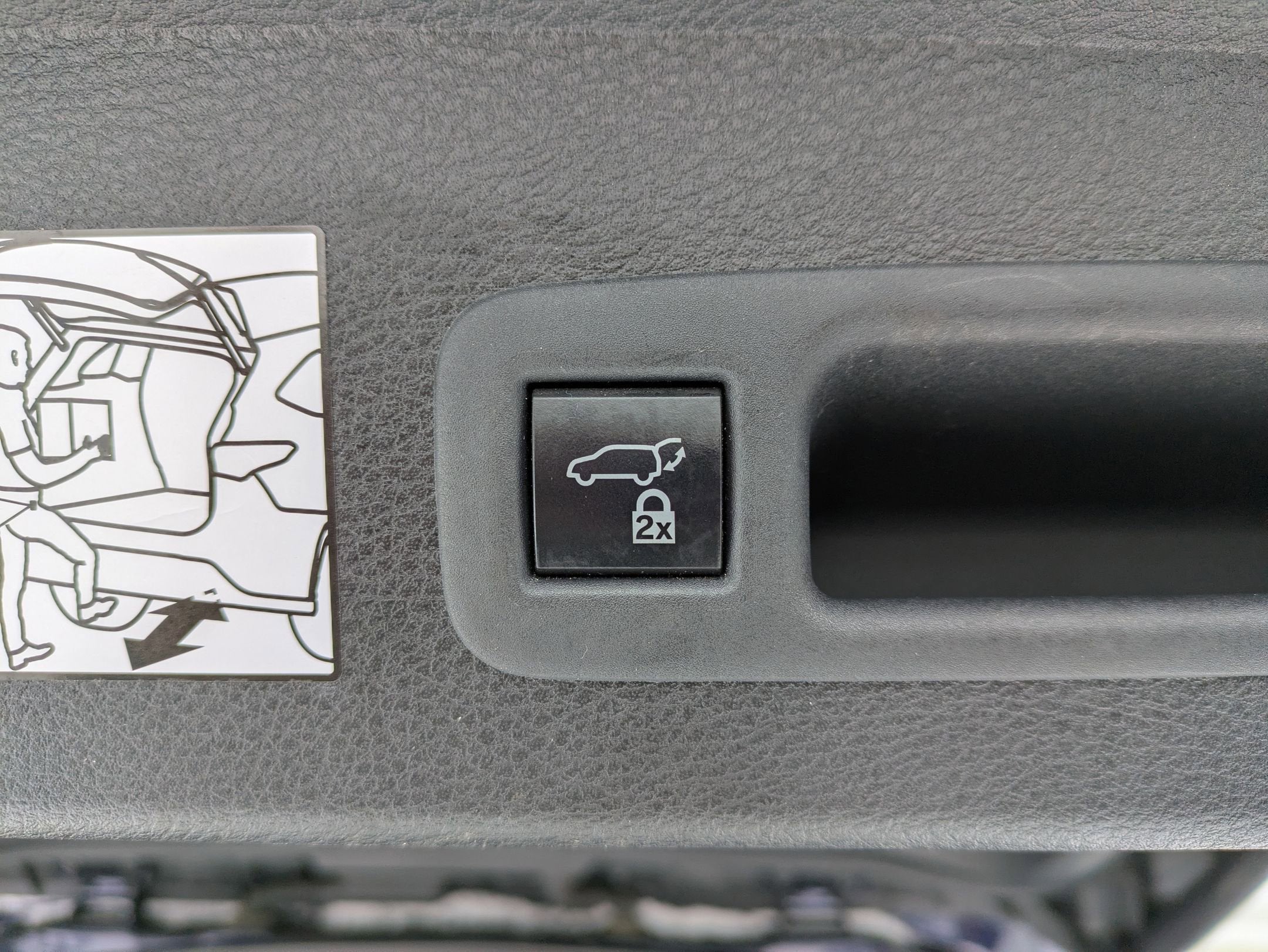 2023 Toyota Sienna Base