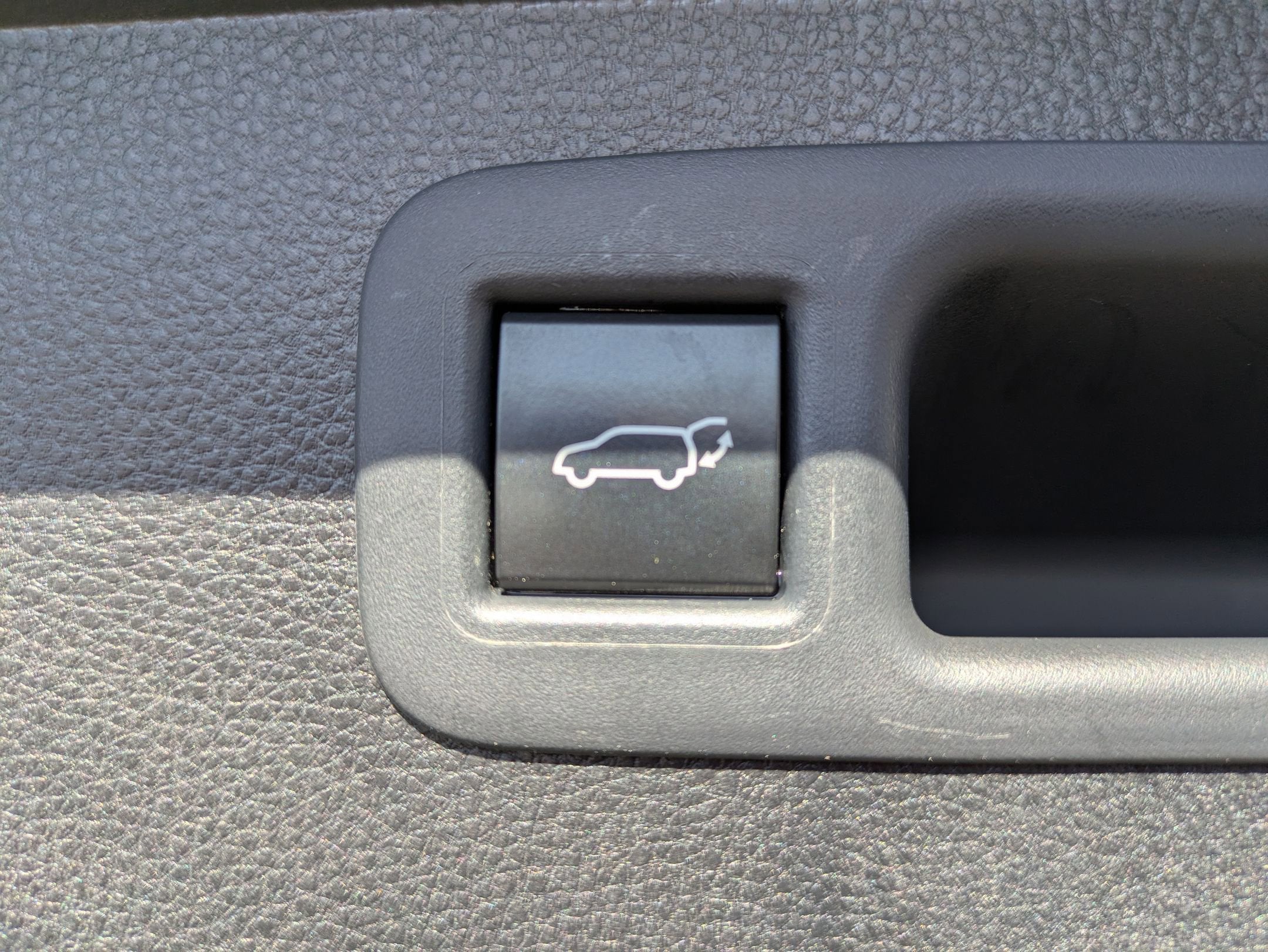 2023 Toyota Highlander Base