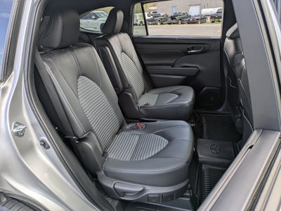 2023 Toyota Highlander XSE
