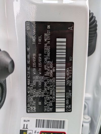 2023 Toyota Highlander Base