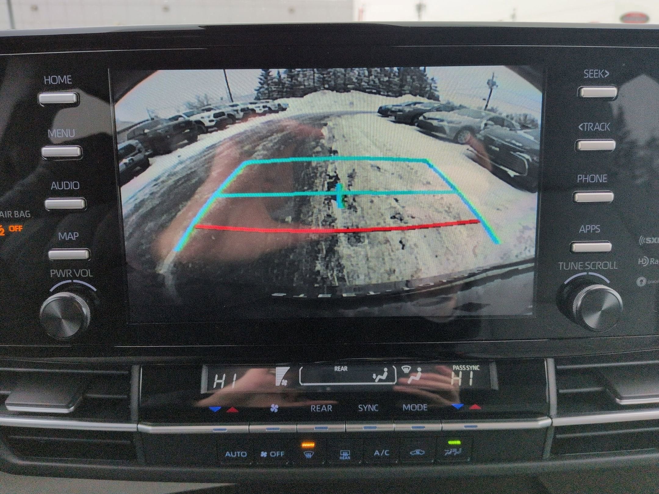 2023 Toyota Sienna LE