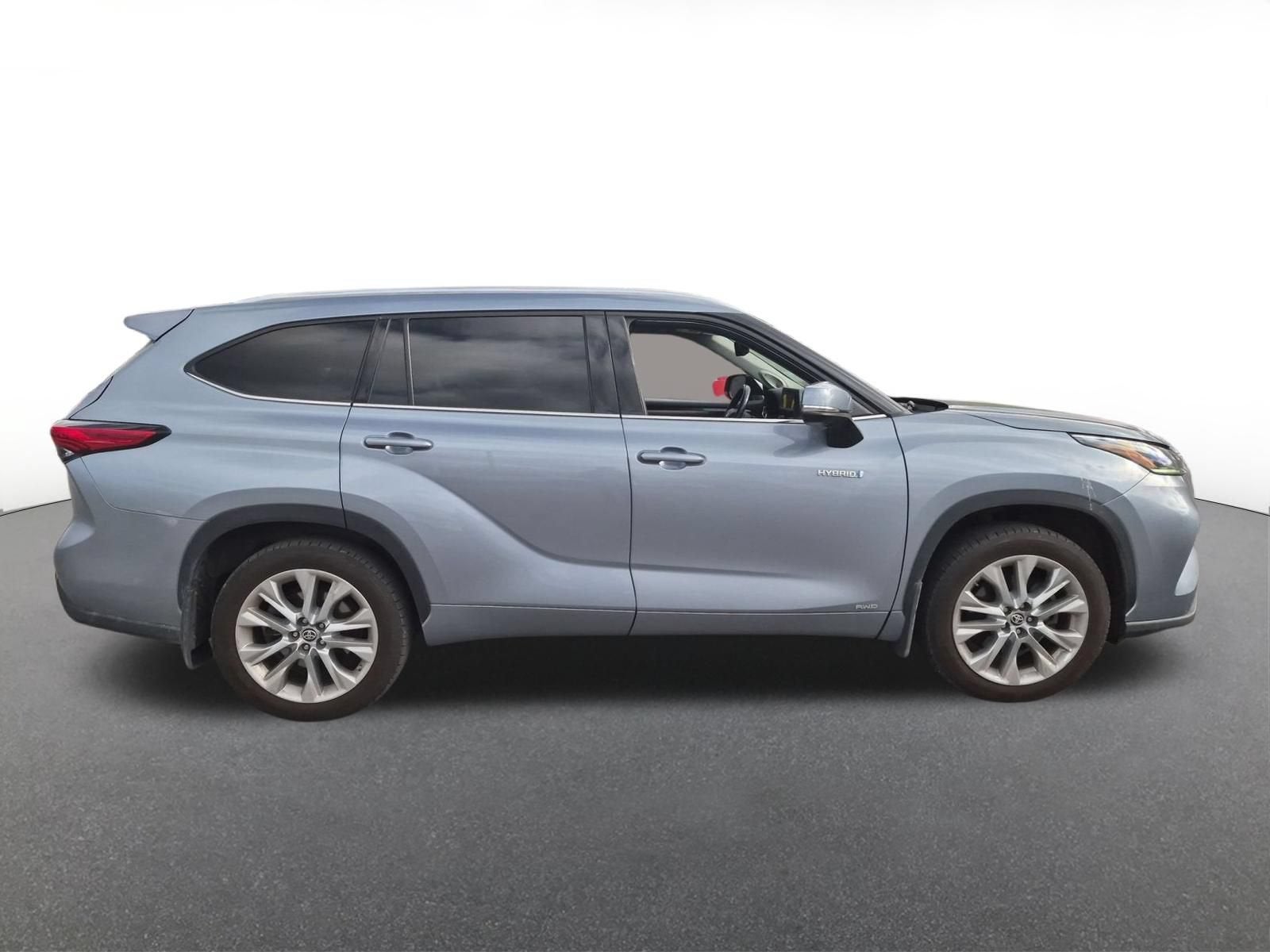 2021 Toyota Highlander Base