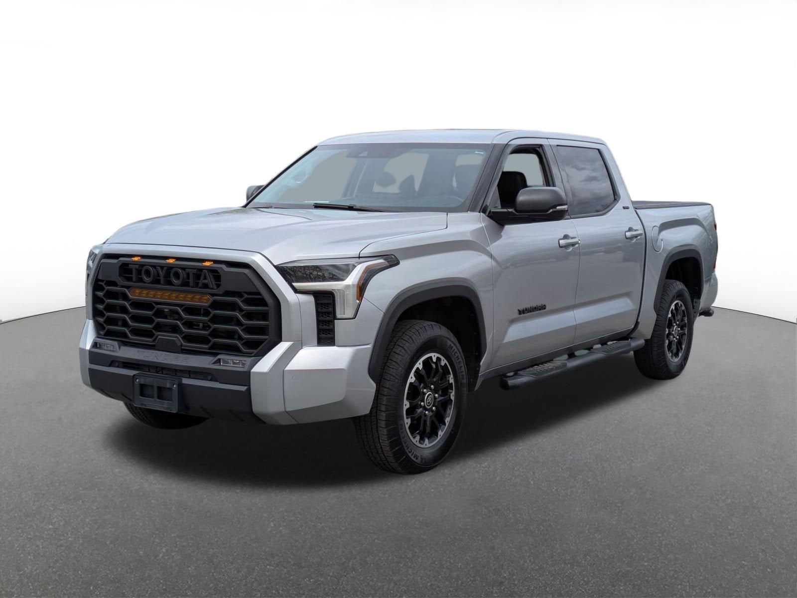 2023 Toyota Tundra 4WD SR5