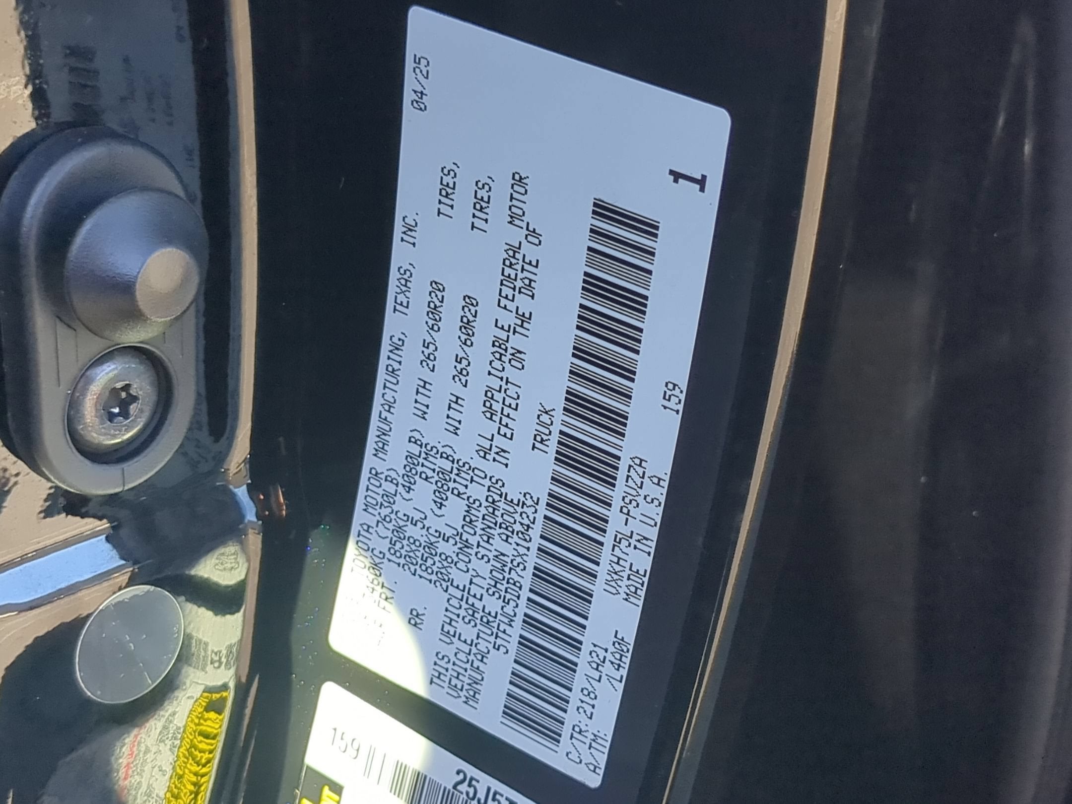 2025 Toyota Tundra 4WD Base