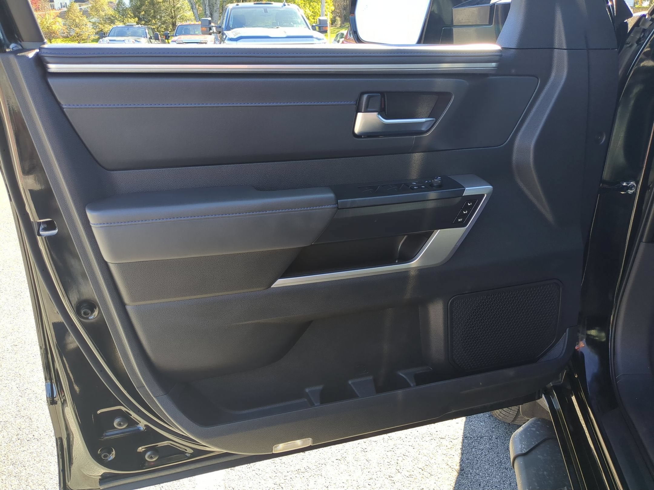 2025 Toyota Tundra 4WD Base