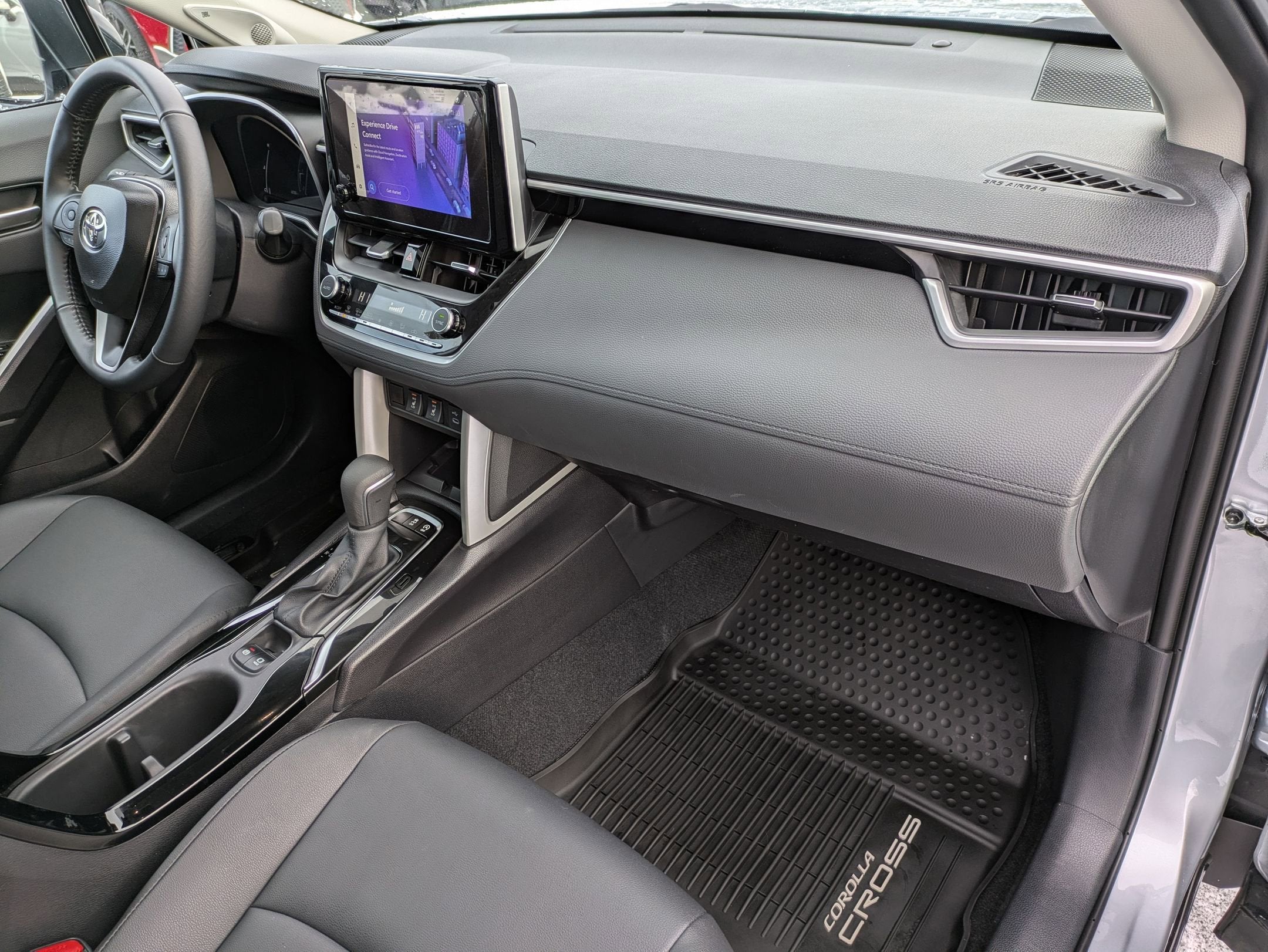 2025 Toyota Corolla Cross XLE