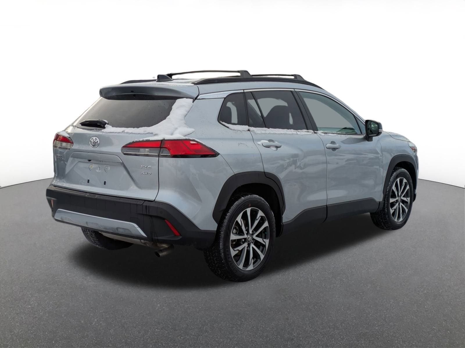 2025 Toyota Corolla Cross XLE