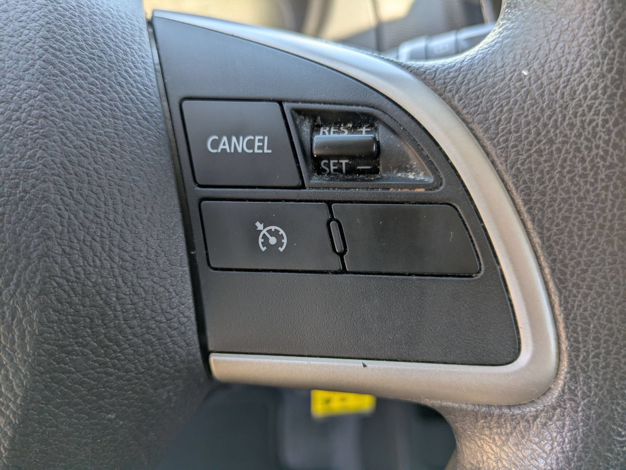 2021 Mitsubishi Mirage Base