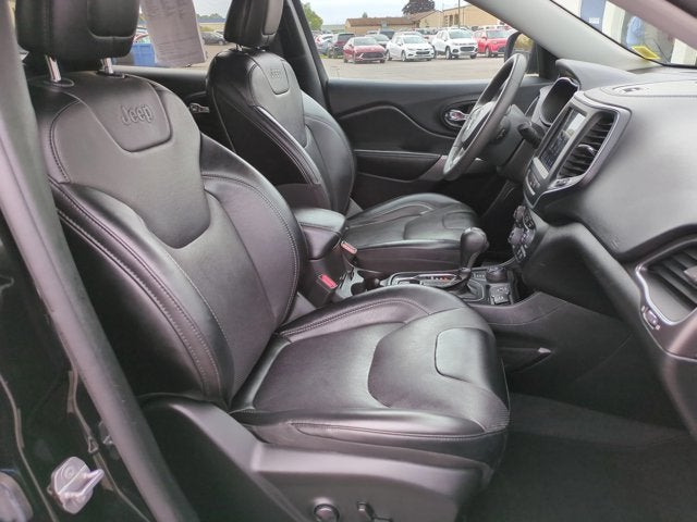2022 Jeep Cherokee Latitude Lux