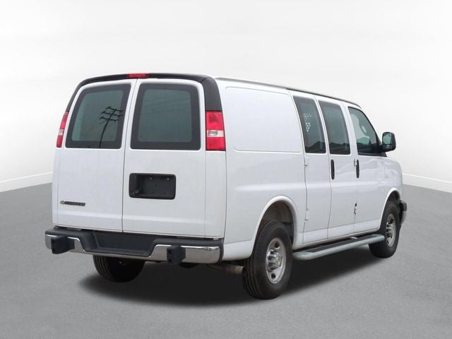 2025 Chevrolet Express 2500 Work Van Cargo